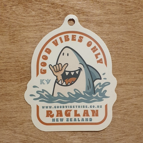 Raglan Shark
